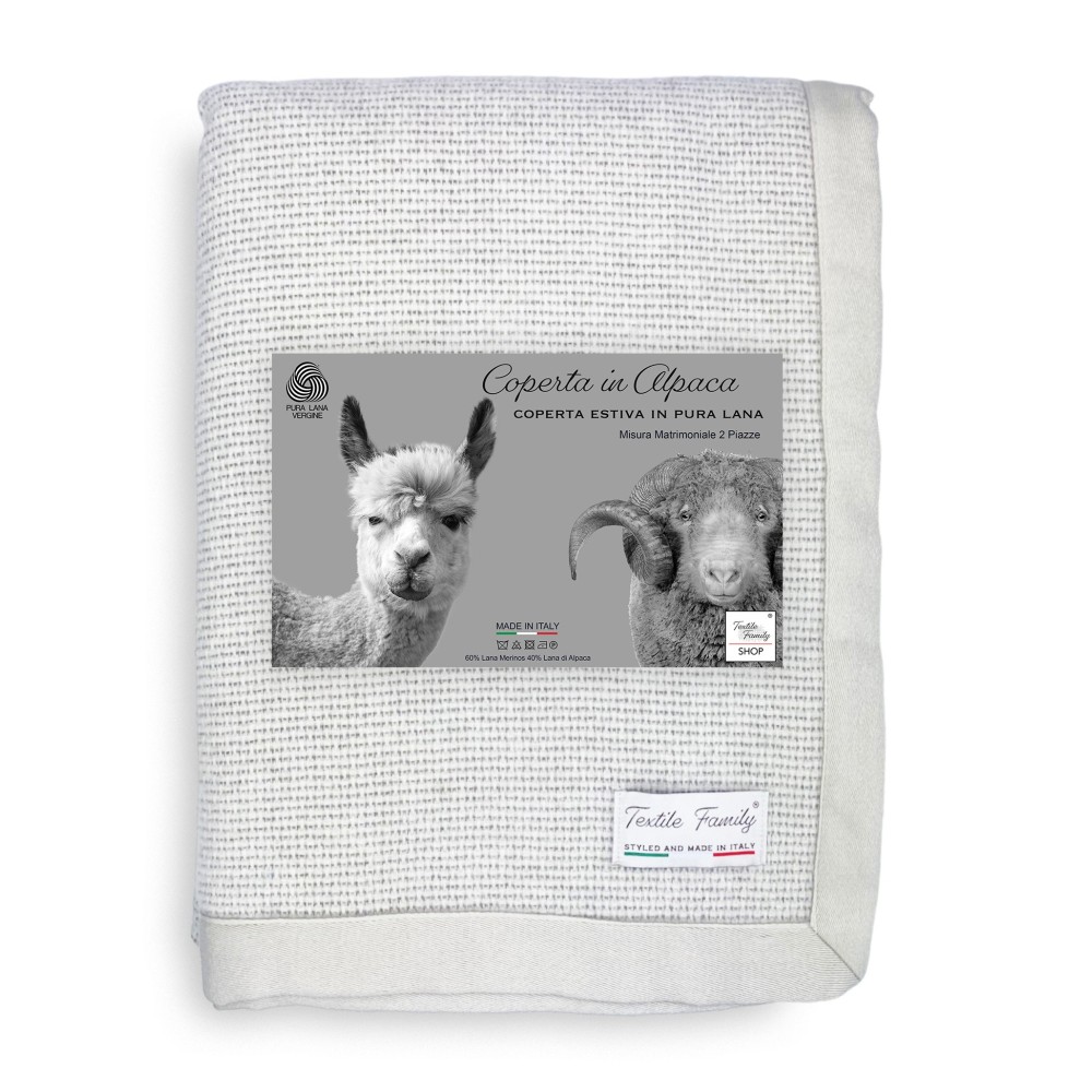 Lightweight summer blanket made of alpaca wool and merino wool made in Italy