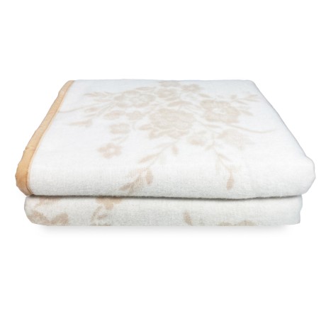 Pure virgin wool blanket in a beautiful classic design on beige 2