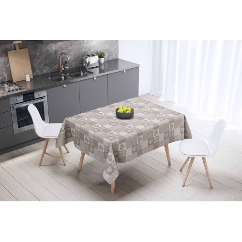 Die ideale Tischdecke, um Pasta zu Hause zuzubereiten und zu kneten