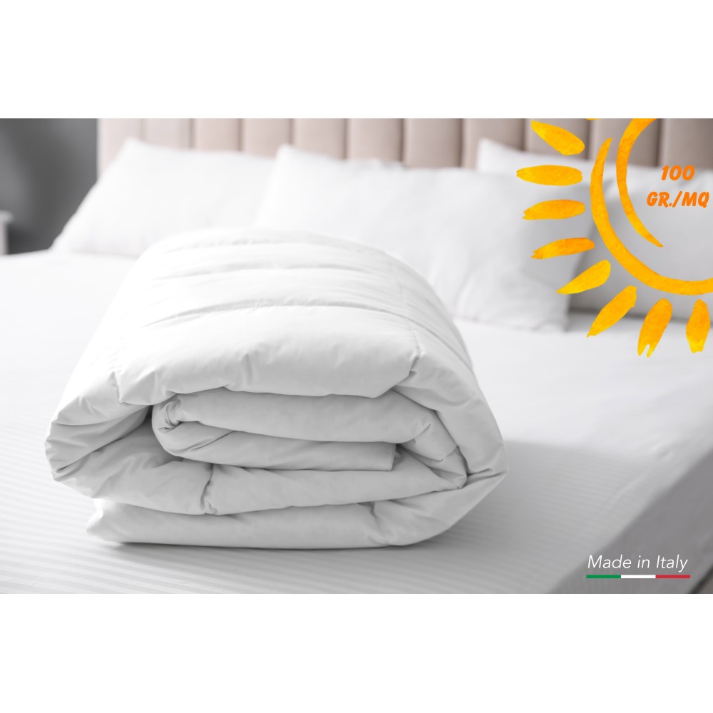 Sommerliche Daunenjacke aus weicher, leichter und flauschiger Mikrofaser, ideal für die Sommersaison
