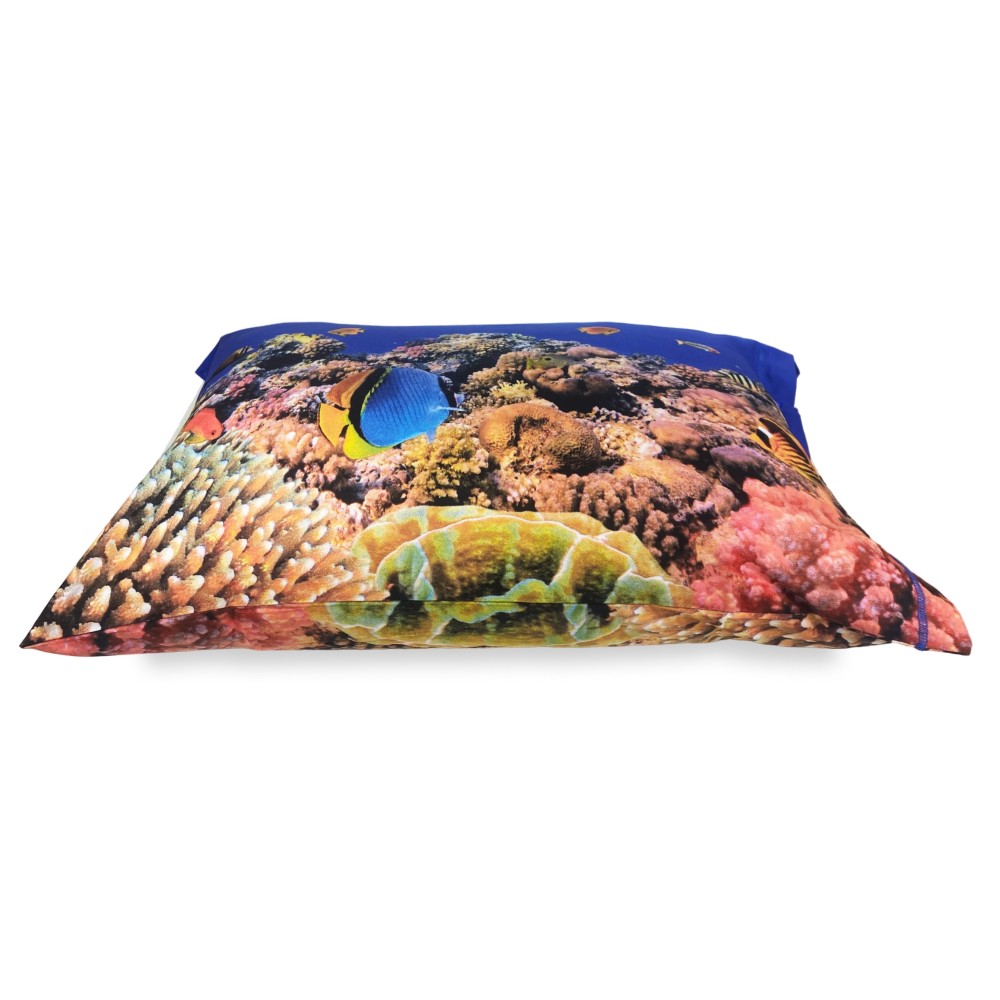 Literie complète-couvre-lit imprimé avec de belles chaises longues à la mer