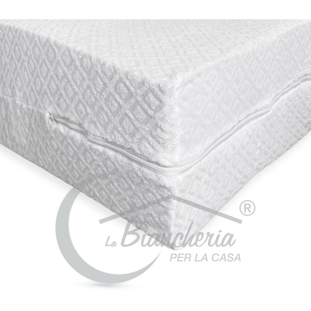 Mattress cover with corners in stretch terry cloth with jacquard work