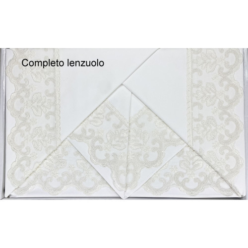 STEFY SATCHEL finished with Macramé Lace DOUBLE sheet and BEDSPREAD bridal idea