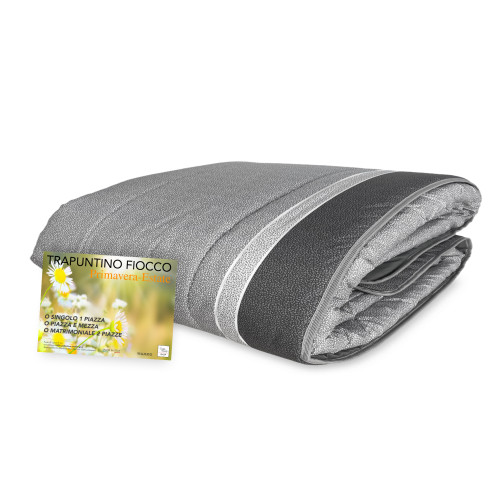 quilt made in Italy ideal for mid-season