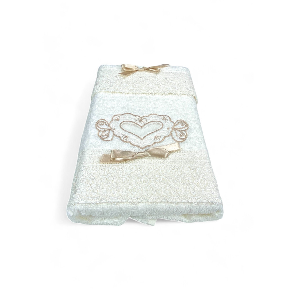 Cream Vanity Towel Set, Heart Embroidery, Lace, Elegant Gift, Made in Italy