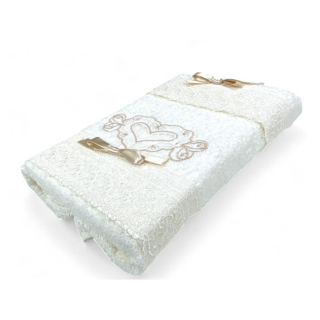 Cream Vanity Towel Set, Heart Embroidery, Lace, Elegant Gift, Made in Italy