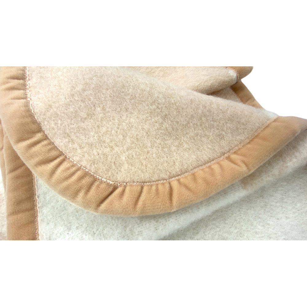 Coperta "Flower" in Pura Lana - Morbida e Calda, Design Classico - Made in Italy