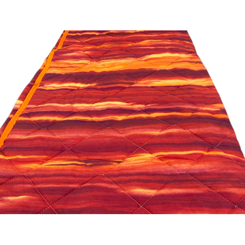 Burgundy Brushed Kot Quilt - Détail en tissu de coton et matelassage élégant