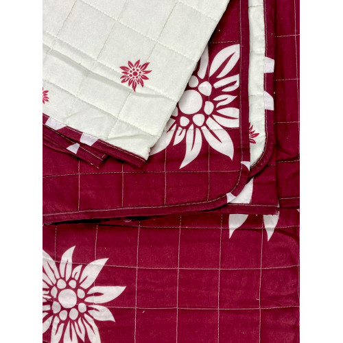 Tagesdecke in Rot Edelweiss mit cremefarbenem Rücken und passendem Muster