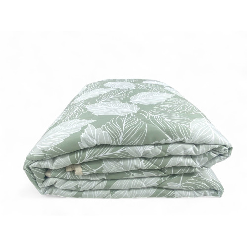 Couette printanière Feuilles Vertes - Détail matelassé en losange et finition beige