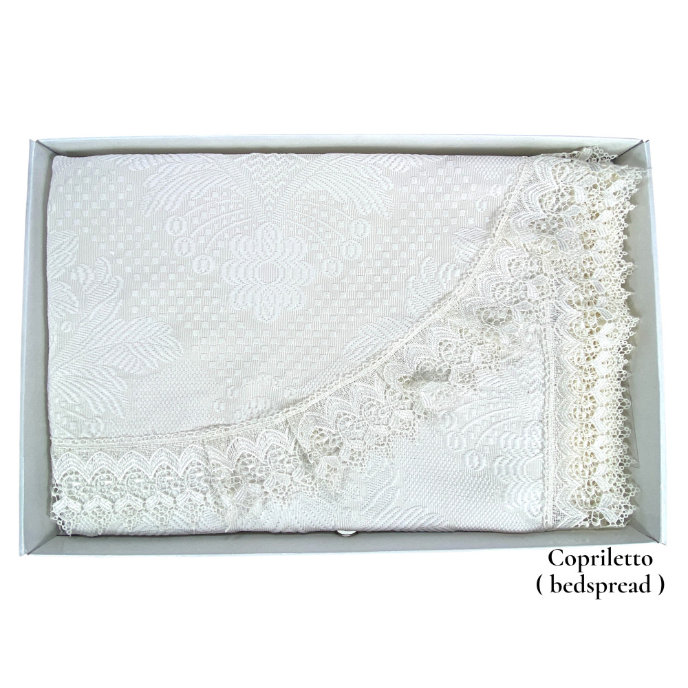 Caja de regalo Aurora: conjunto de novia con sábana y colcha refinadas