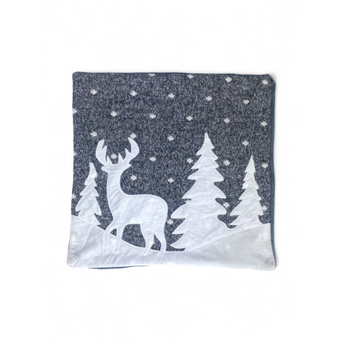 Housse de coussin décorative 40x40 cerf sur la neige - tissu doux et résistant