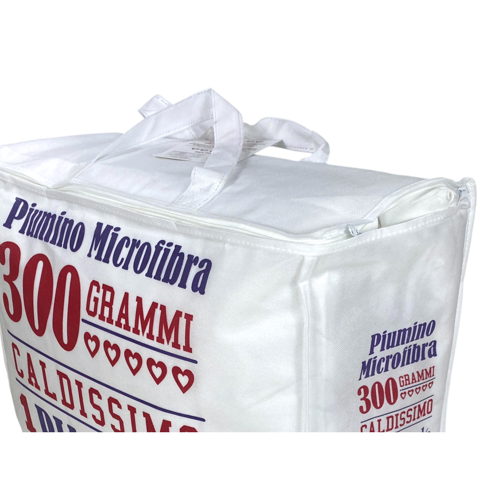 White duvet on the bed - Ideal for single, queen-size and double duvet cover