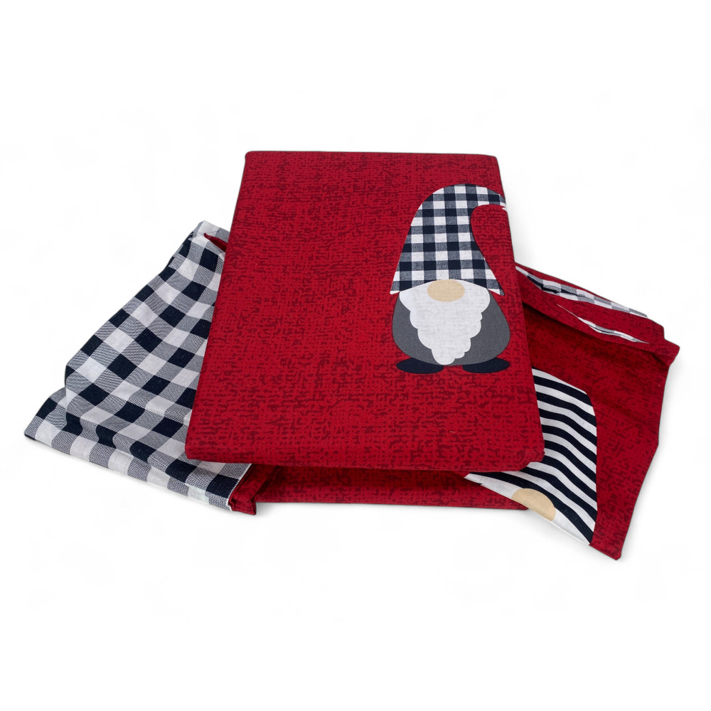 Detalle de funda nórdica de elfos navideños rojos - estampado de elfos con sombrero a rayas y cuadros sobre fondo rojo