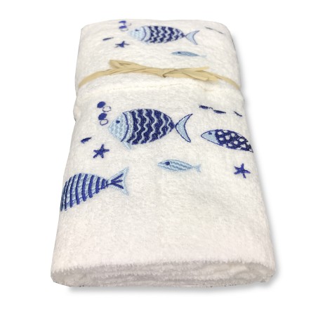 SET OF SEA TOWELS WITH WHITE BACKGROUND