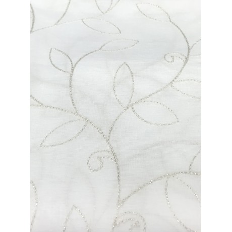 PAR DE CORTINAS NOEMI BORDADO MODERNO CON HOJA BLANCA 2