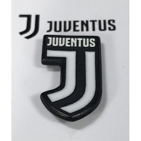 INSIGNIA METÁLICA F.C. JUVENTUS Y POSTAL TURÍN ES 2